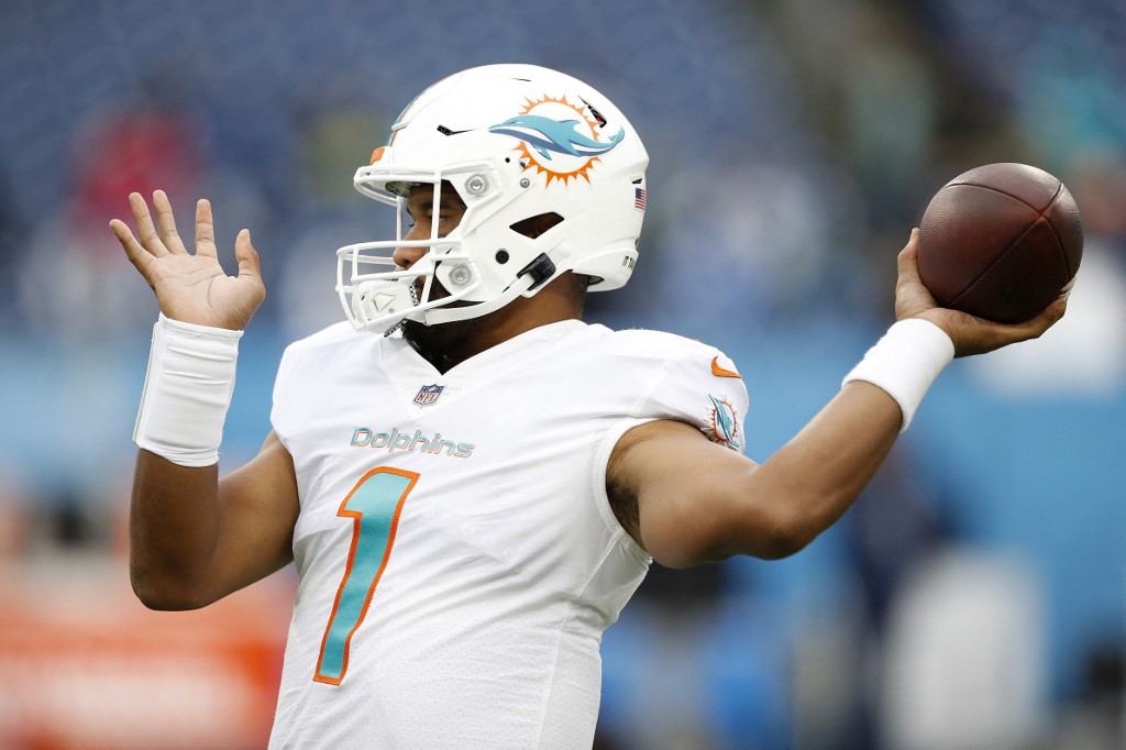 Miami Dolphins 2022 Fantasy Outlook: Can Tua Tagovailoa Blossom in Year 3?  - Sports Illustrated