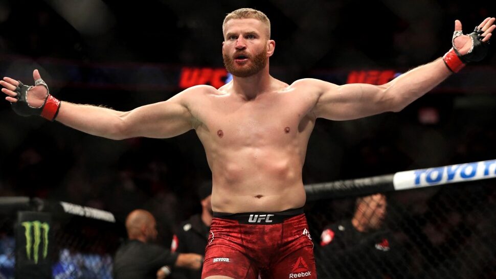 Jan-Blachowicz-defeats-Luke-Rockhold-UFC-239-aspect-ratio-16-9