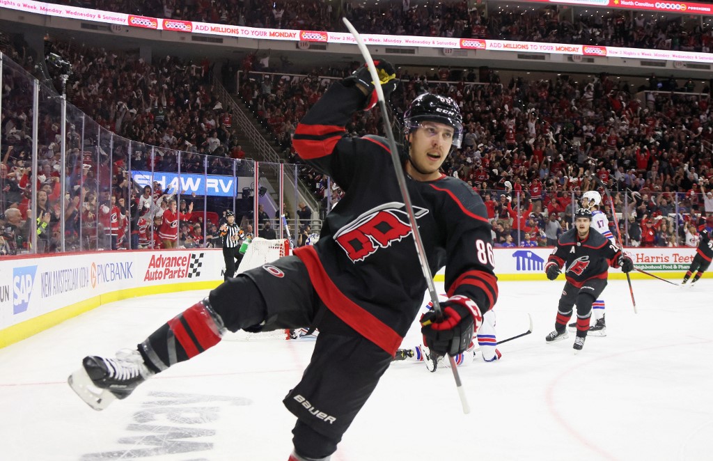 Teuvo Teravainen Carolina Hurricanes New York Rangers