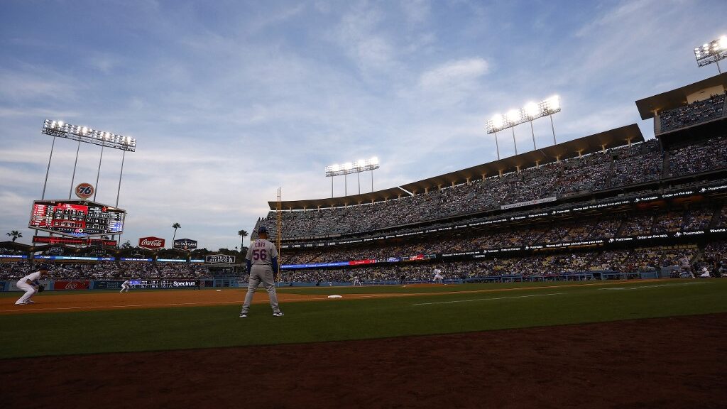 dodger-stadium-los-angeles-california-dodgers-aspect-ratio-16-9