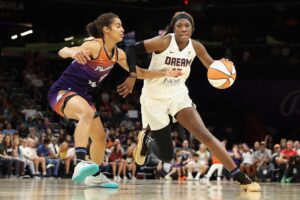 Rhyne Howard Atlanta Dream Skylar Diggins-Smith Phoenix Mercury WNBA.