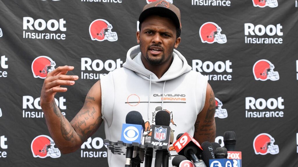 deshaun-watson-trainning-camp-cleveland-browns-aspect-ratio-16-9