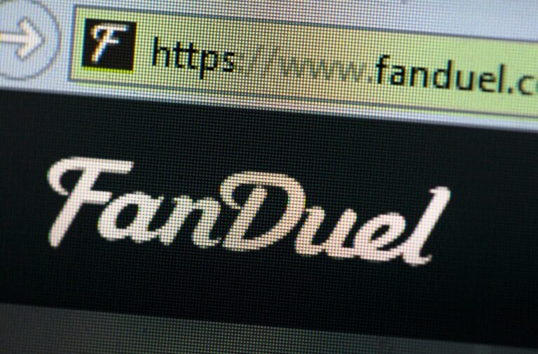 fantasy sports sportsbook betting website fanduel