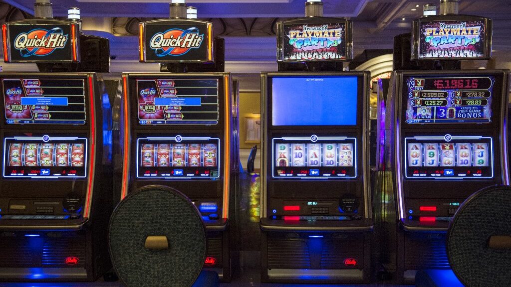 new-york-casino-slot-machines-gambling-aspect-ratio-16-9