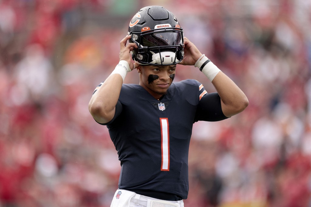 Justin Fields Chicago Bears Tampa Bay Buccaneers