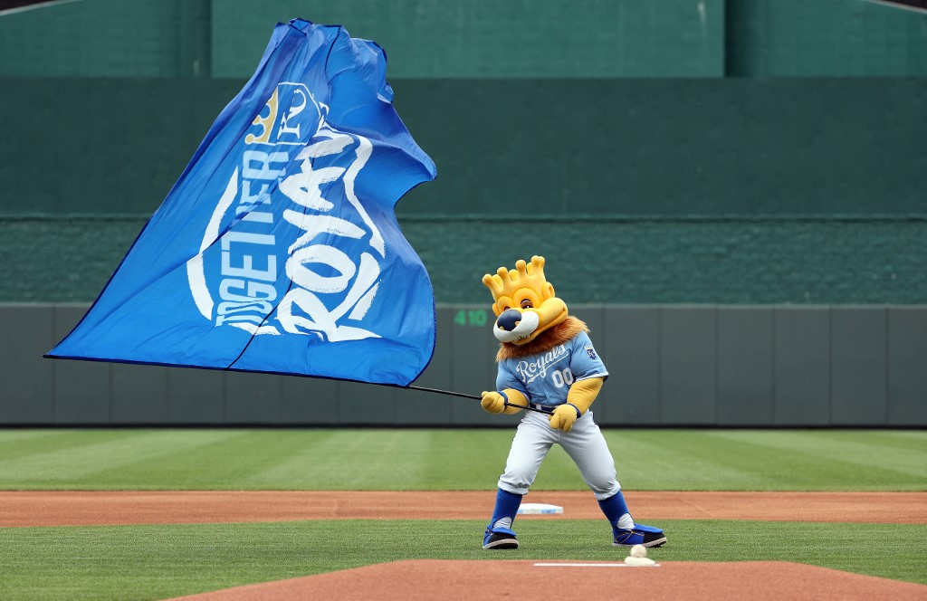slugerrr mascot kansas city royals mlb