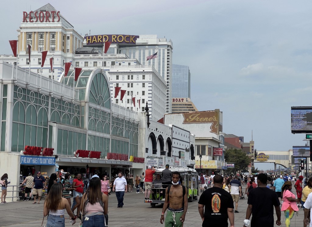 Atlantic City Casinos Bracing for New Threats From New York and New Jersey