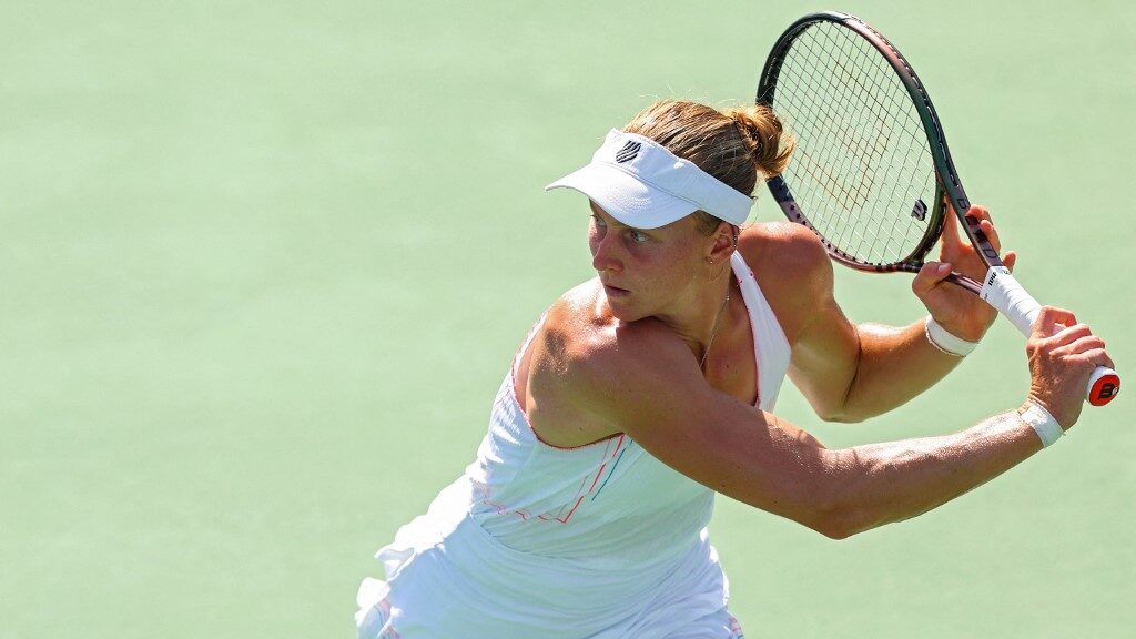 liudmila-samsonova-tennis-player-wta-aspect-ratio-16-9