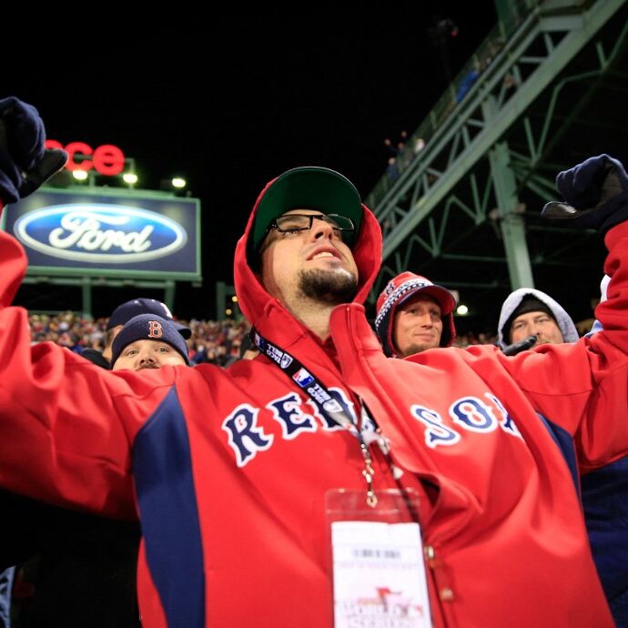 boston-red-sox-fan-reacts-celebrating-aspect-ratio-1-1