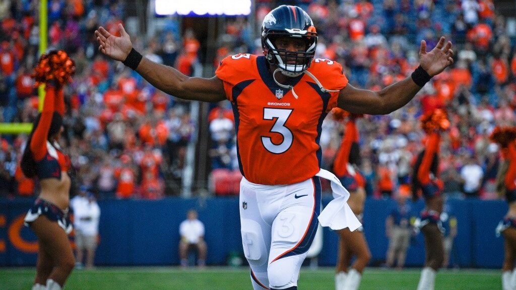 quarterback-russell-wilson-denver-broncos-minnesota-vikings-aspect-ratio-16-9