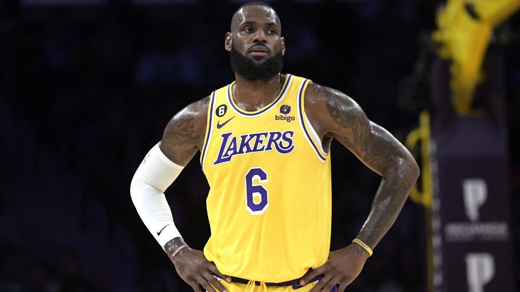 Will LeBron James Break Kareem Abdul Jabbar s All Time Points