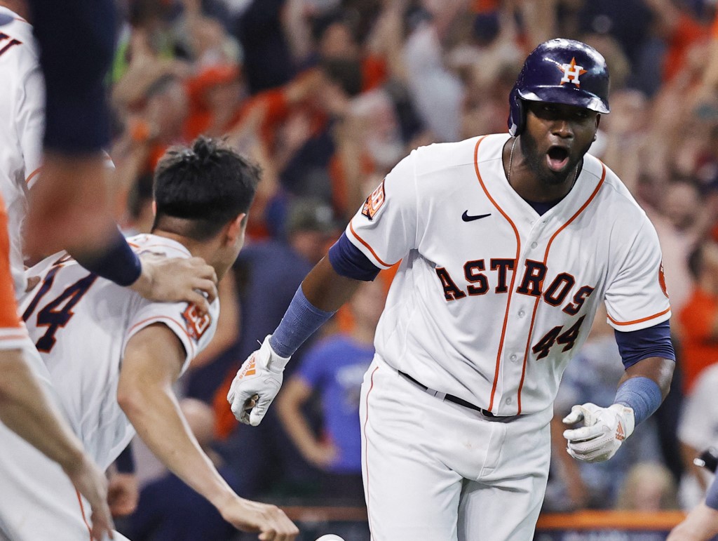 Yordan Alvarez walkoff home run, Astros celebration breakdown