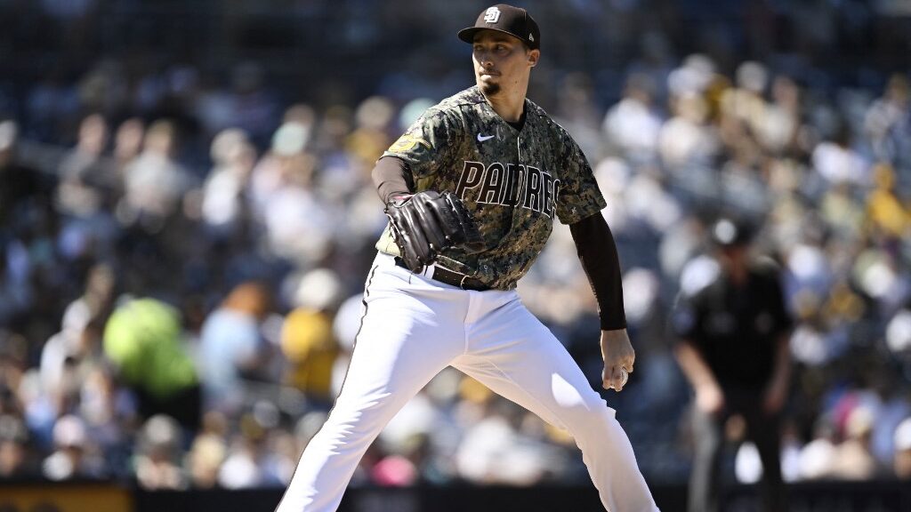 blake-snell-san-diego-padres-chicago-white-sox-aspect-ratio-16-9