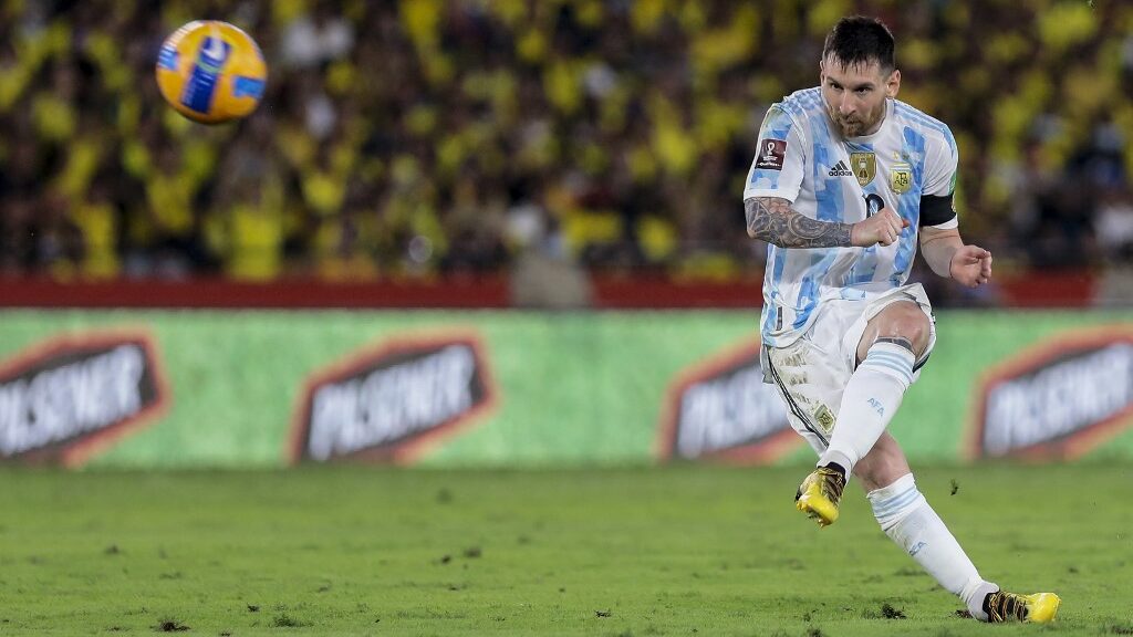 argentina-lionel-messi-ecuador-fifa-world-cup-qatar-aspect-ratio-16-9