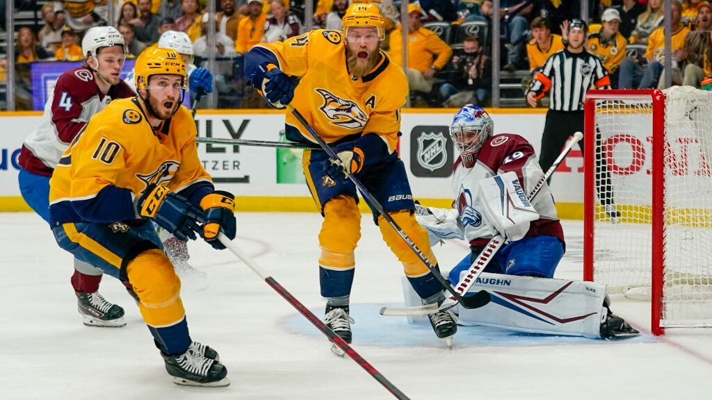 Tuesday NHL Parlay at (+340) Includes Eager-to-Win Predators