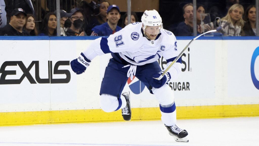 NHL Player Props Best Bets: Steven Stamkos Represents Value Tonight