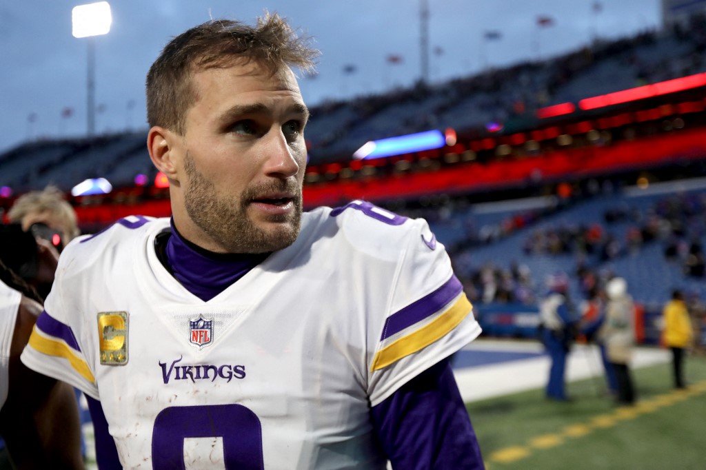 Minnesota Vikings quarterback Kirk Cousins, right, hands off to running  back Dalvin Cook (4) in the second half of an NFL football game against the  Buffalo Bills, Sunday, Nov. 13, 2022, in