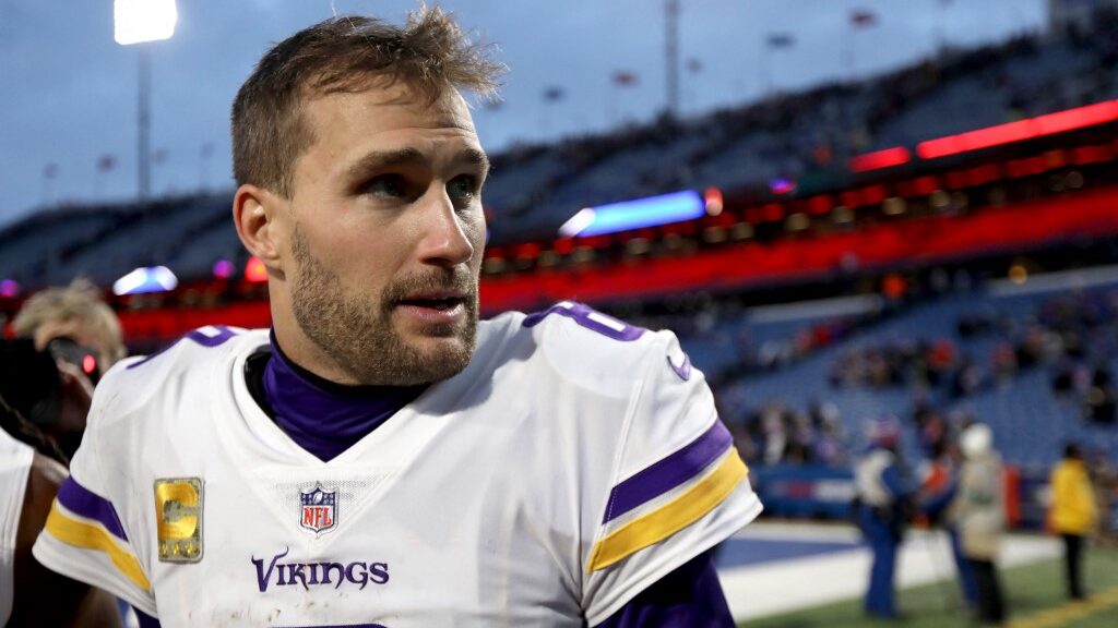 Kirk Cousins makes NFL history and breaks his mold in Vikings