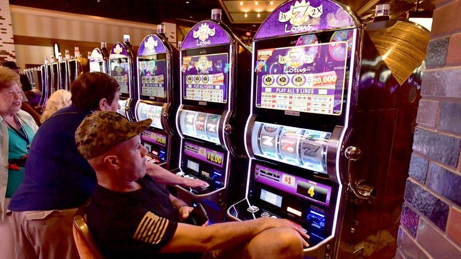 Massachusetts Sports Betting MGM Springfield Sportsbook Application Delayed Bookmakers Review