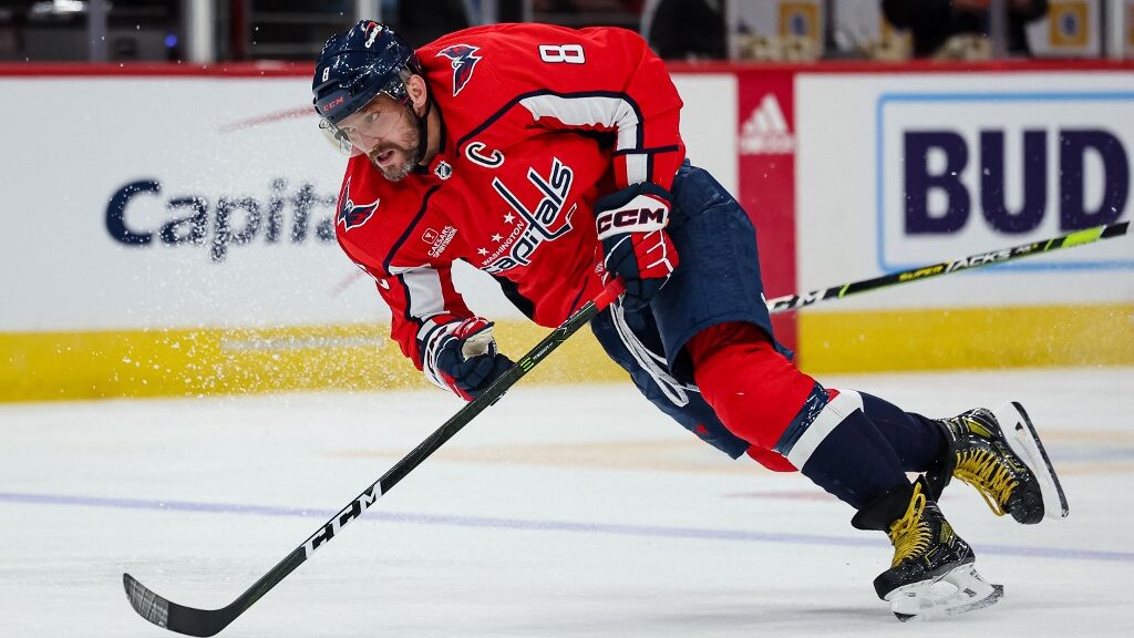 Ovechkin Gunning to Topple The Great One