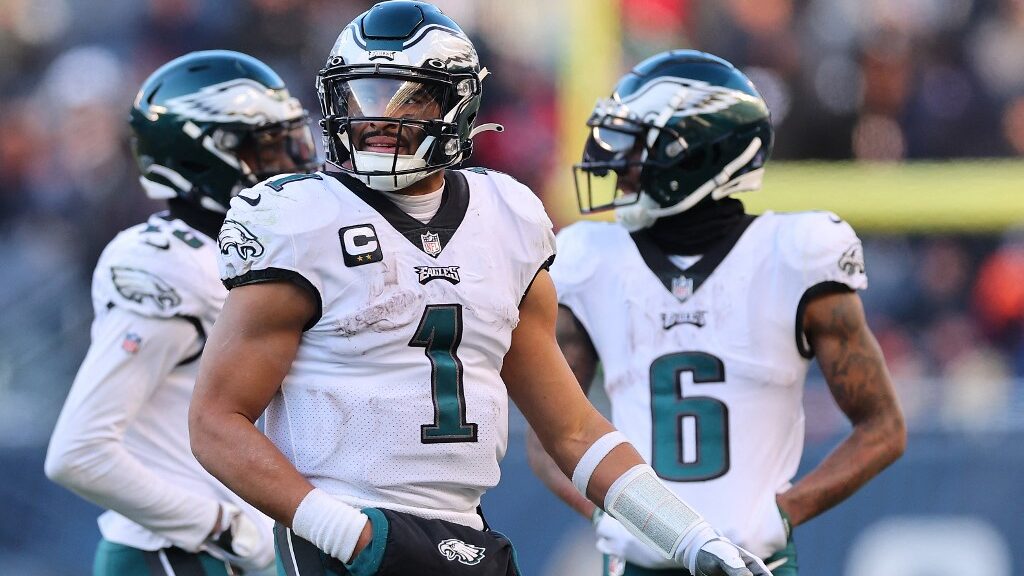 jalen-hurts-philadelphia-eagles-chicago-bears-aspect-ratio-16-9