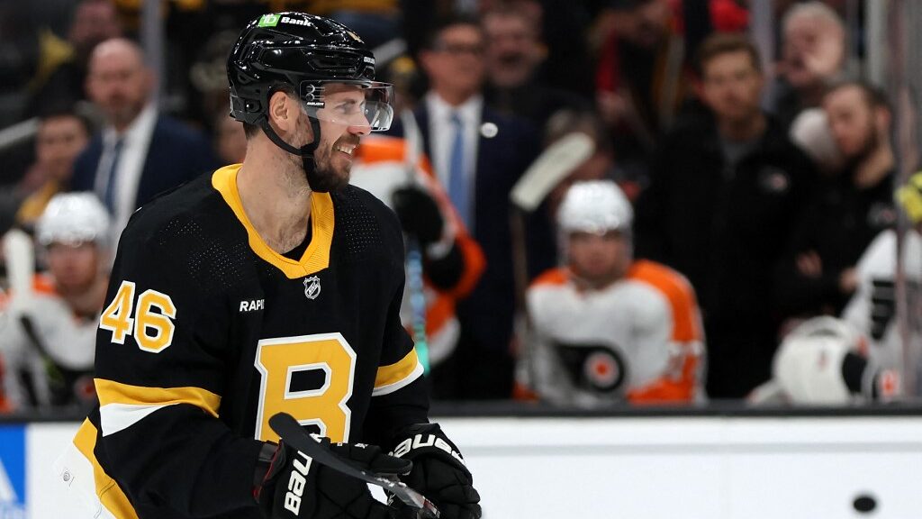 Bruins vs. Islanders Picks Prediction: Bruins Defense Too Good for Isles