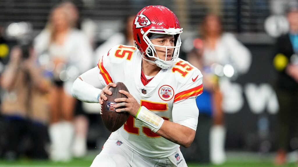 Divisional Round Playoff Best Player Props for Saturday: Patrick Mahomes Keeps MVP Season Going 