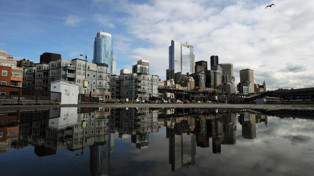 seattle-washington-state-skyline-view-city-aspect-ratio-16-9