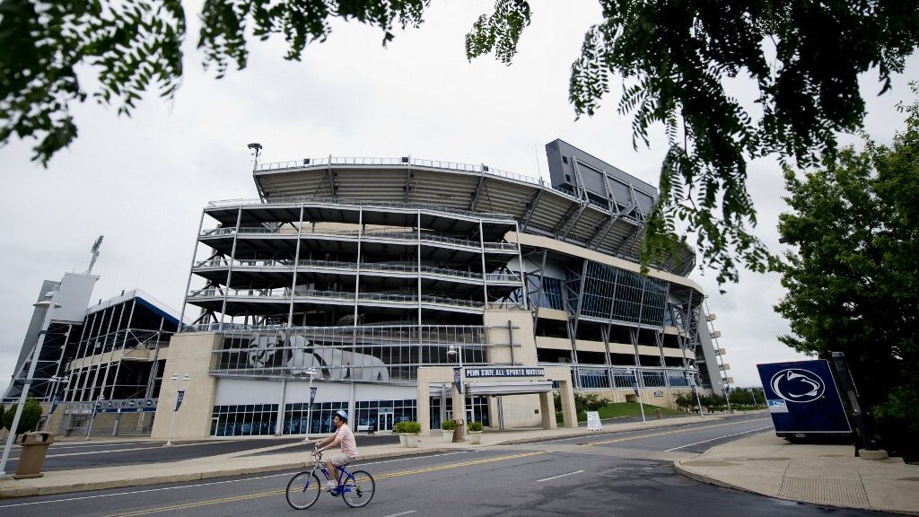 beaver-stadium-penn-state-university-pennsylvania-aspect-ratio-16-9