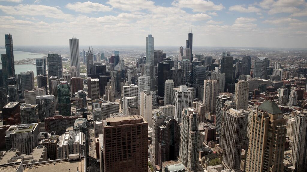 360-chicago-michigan-avenue-city-skyline-illinois-aspect-ratio-16-9