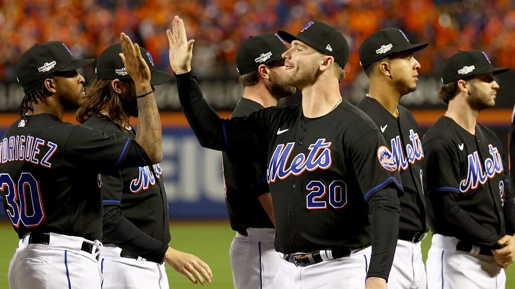 Odds to Win the 2023 National League: Retooled Mets the Team to Beat