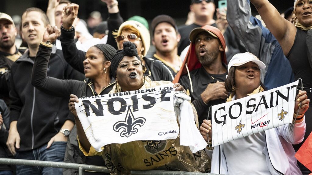 new-orleans-saints-fans-celebrate-vs-seattle-seahawks-aspect-ratio-16-9