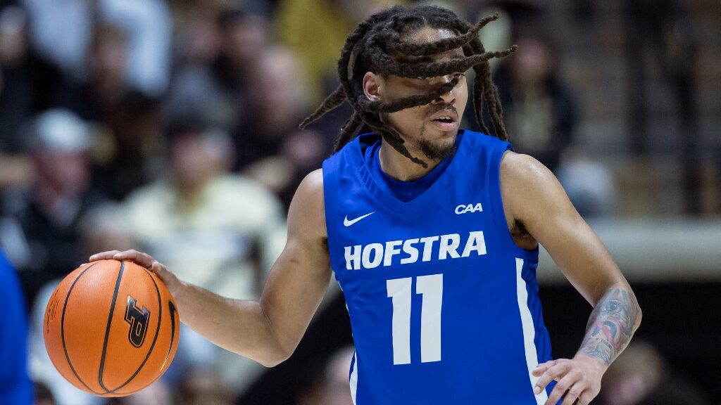 NCAAB Conference Tournaments Best Bets March 6: Furman, Hofstra & Idaho State Worth Backing