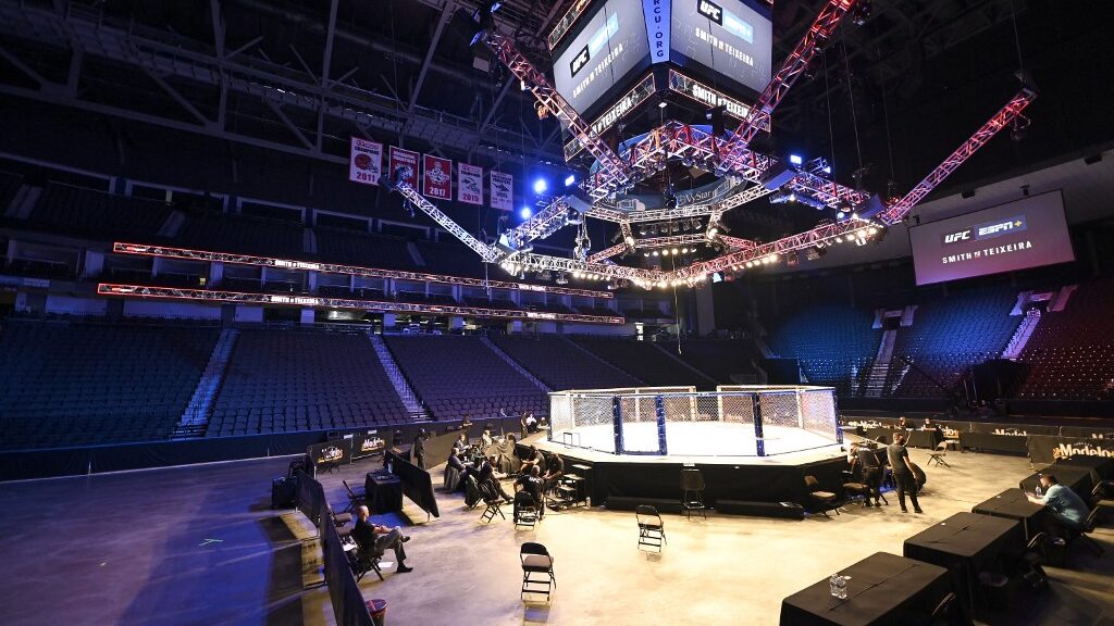 general-view-of-octagon-seen-prior-to-ufc-fight-night-aspect-ratio-16-9