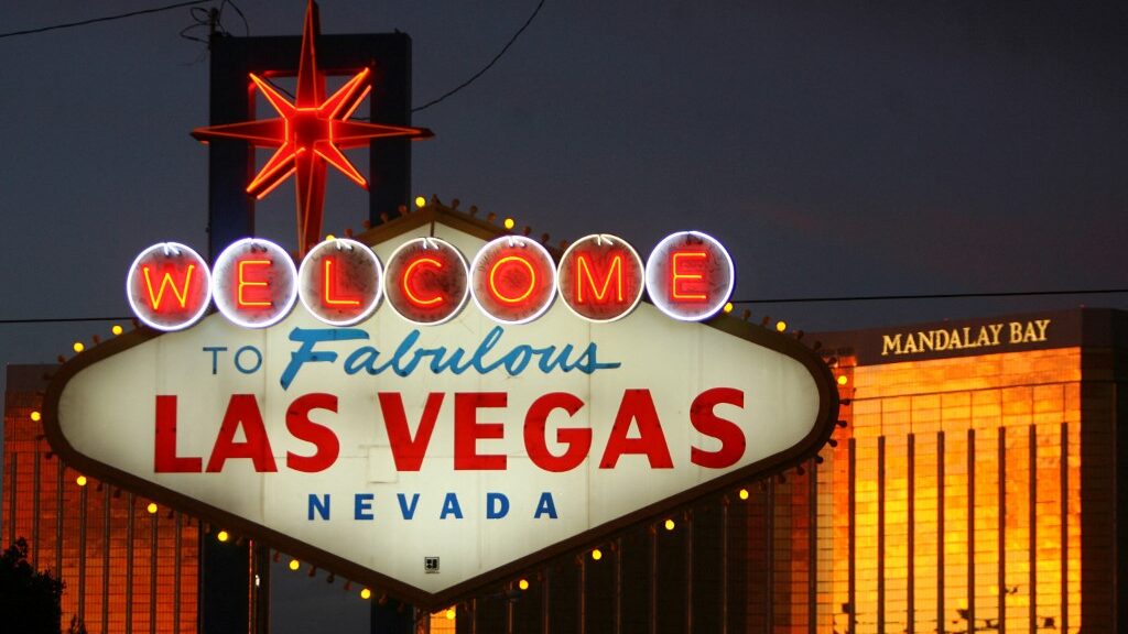 welcome-sign-las-vegas-strip-boulevard-nevada-aspect-ratio-16-9