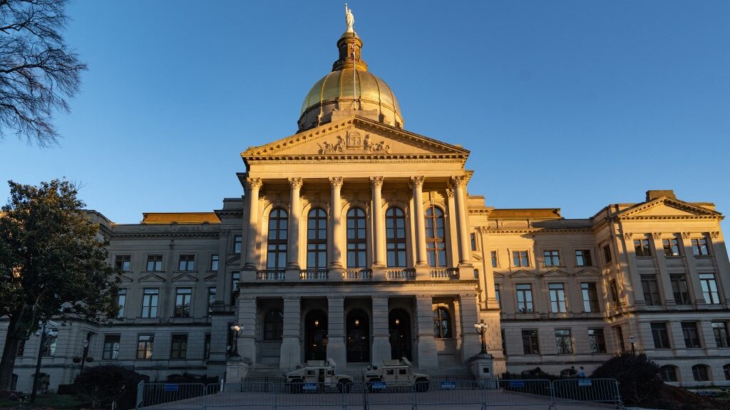 georgia-house-representatives-state-capitol-building-atlanta-aspect-ratio-16-9