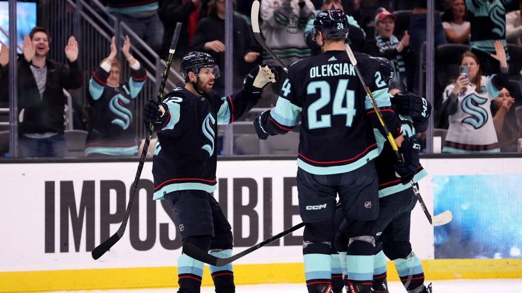 oliver-bjorkstrand-seattle-kraken-edmonton-oilers-aspect-ratio-16-9