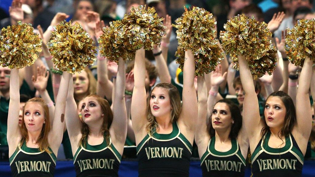 vermont-catamounts-cheer-squad-florida-state-seminoles-aspect-ratio-16-9