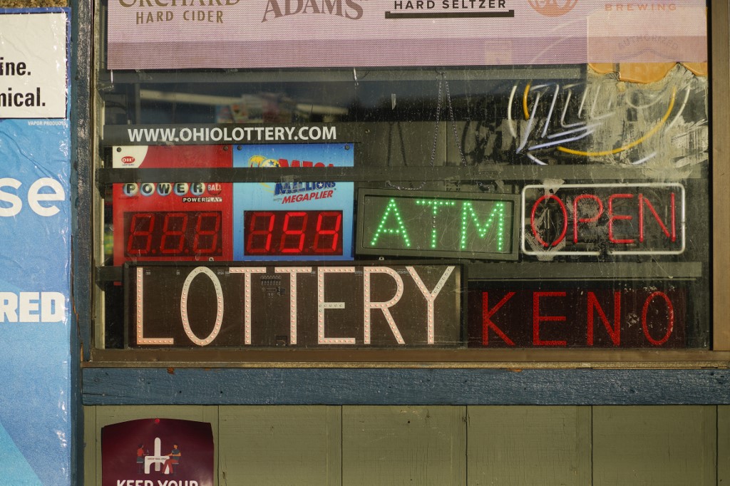 Powerball Signs Jackpot Lottery Games Columbus Ohio