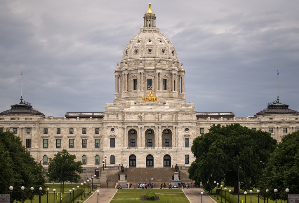 Multiple Sports Betting Bills Now on the Table in Minnesota