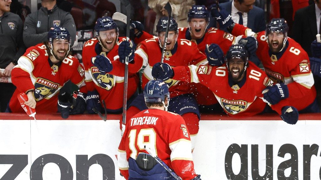 matthew-tkachuk-florida-panthers-carolina-hurricanes-aspect-ratio-16-9