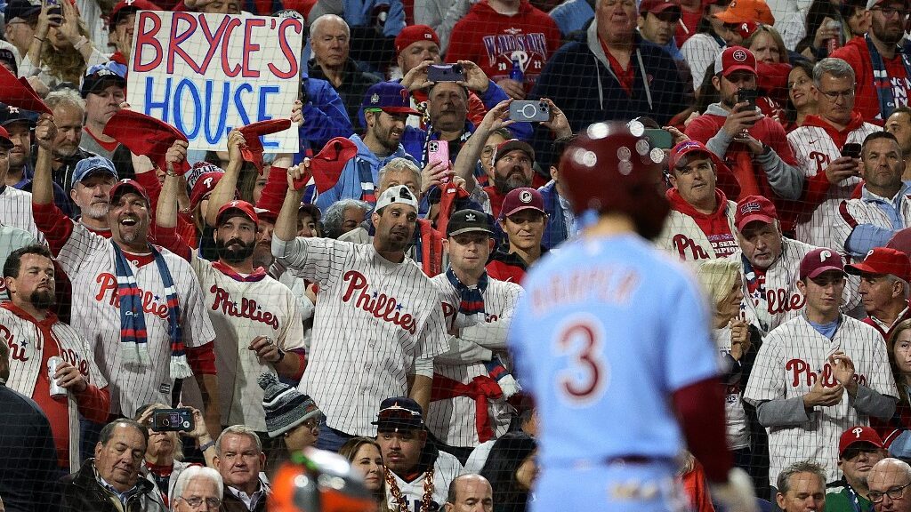 fans-philadelphia-phillies-citizens-bank-park-pennsylvania-aspect-ratio-16-9