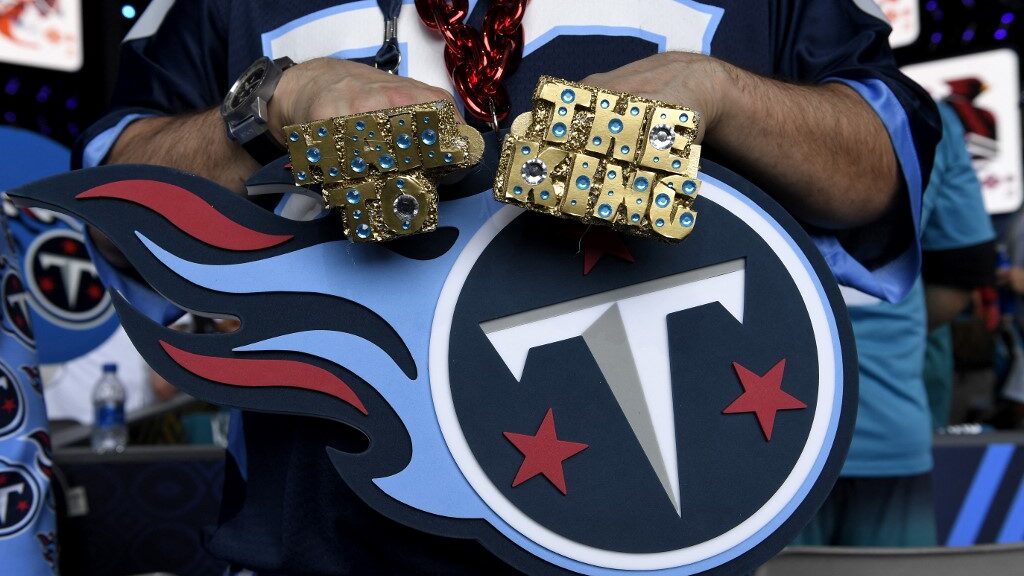 tennessee-titans-fan-2022-nfl-draft-aspect-ratio-16-9