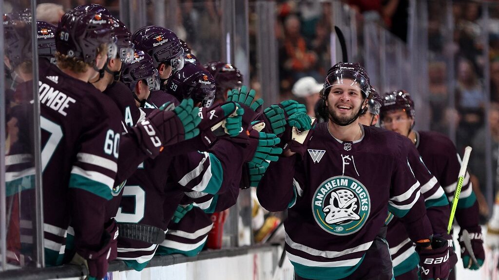 Sam-Carrick-39-of-the-Anaheim-Ducks-aspect-ratio-16-9