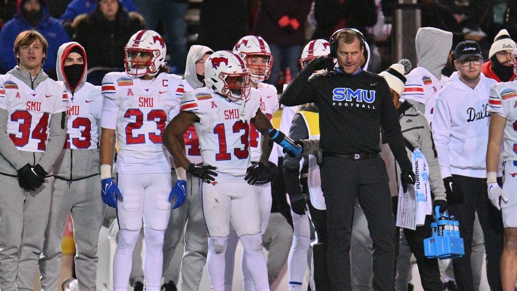 Head-coach-Rhett-Lashlee-of-the-SMU-Mustangs-looks-on-during-the-first-half-of-the-New-Mexico-Bowl-aspect-ratio-16-9