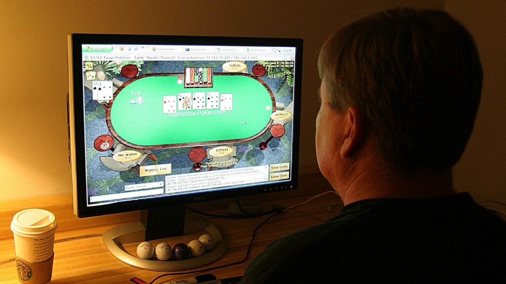 US-INTERNET-GAMBLING-aspect-ratio-16-9