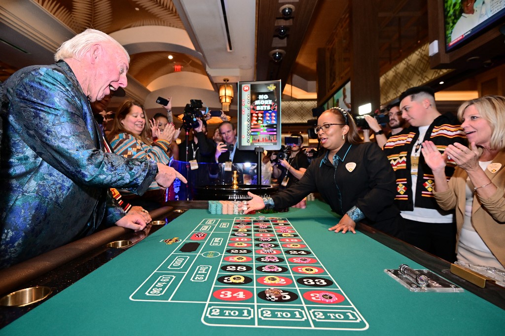 Hard Rock Florida Turns New Chapter Announces Roulette, Craps