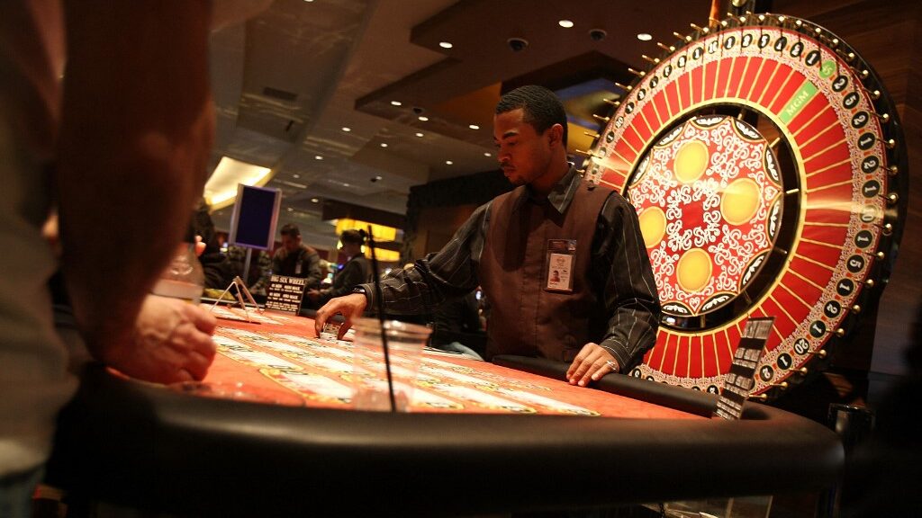 mgm-grand-detroit-casino-dealer-aspect-ratio-16-9