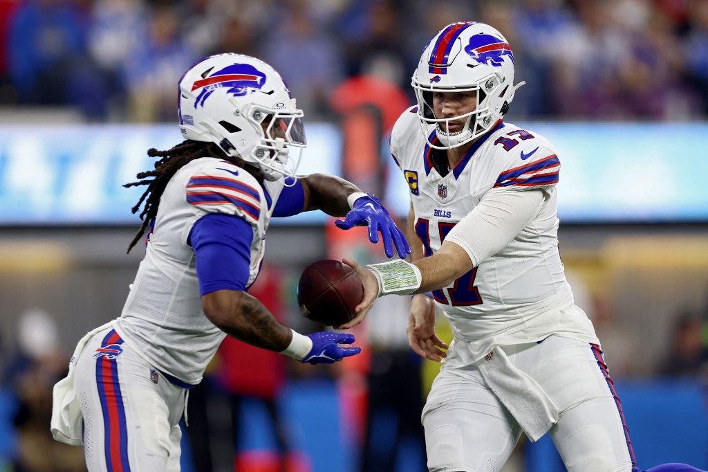 NFL Week 17 Swinger’s Best Bets: Bills Get Sweet Revenge Over Patriots ...