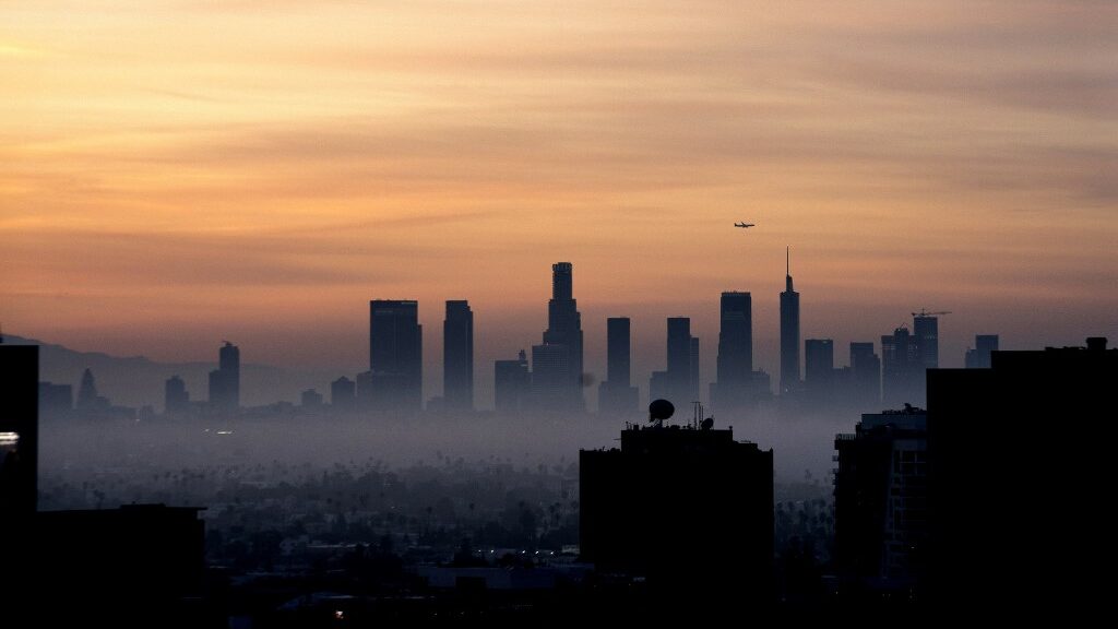 California-skyline-sunset-aspect-ratio-16-9